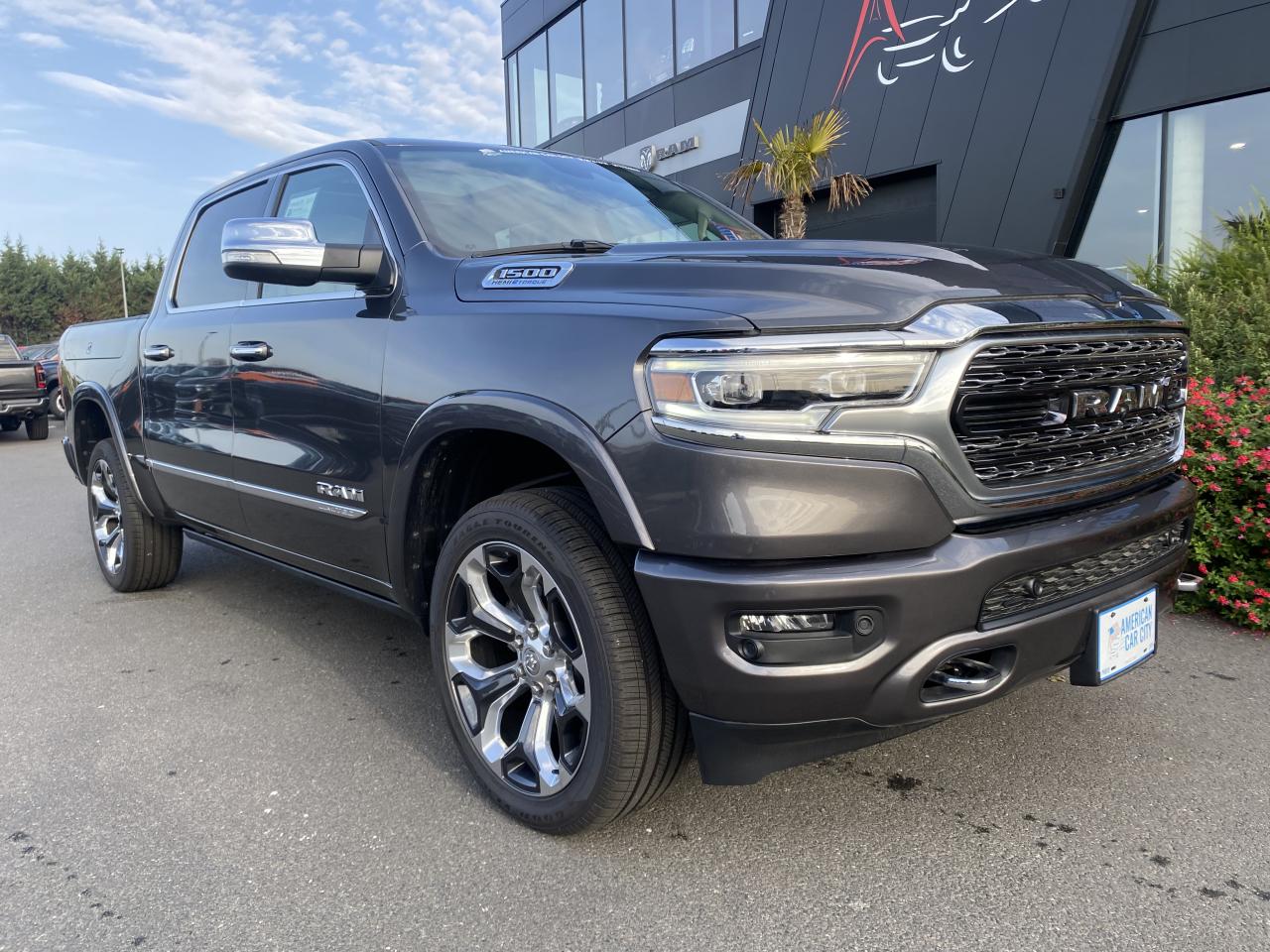 DODGE RAM 1500 CREW LIMITED 10th anniversary RAMBOX