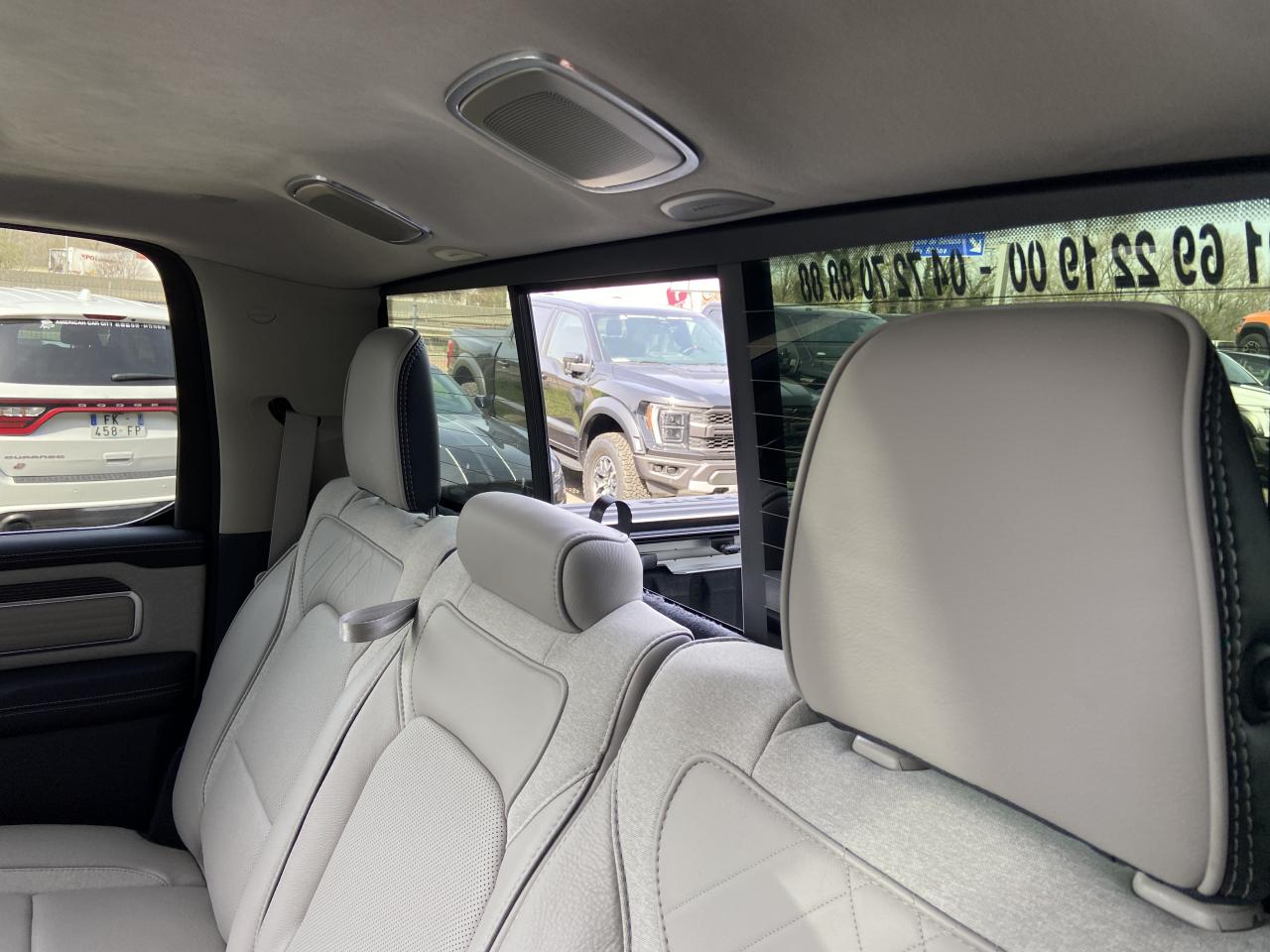 DODGE RAM 1500 CREW LIMITED 10th anniversary RAMBOX