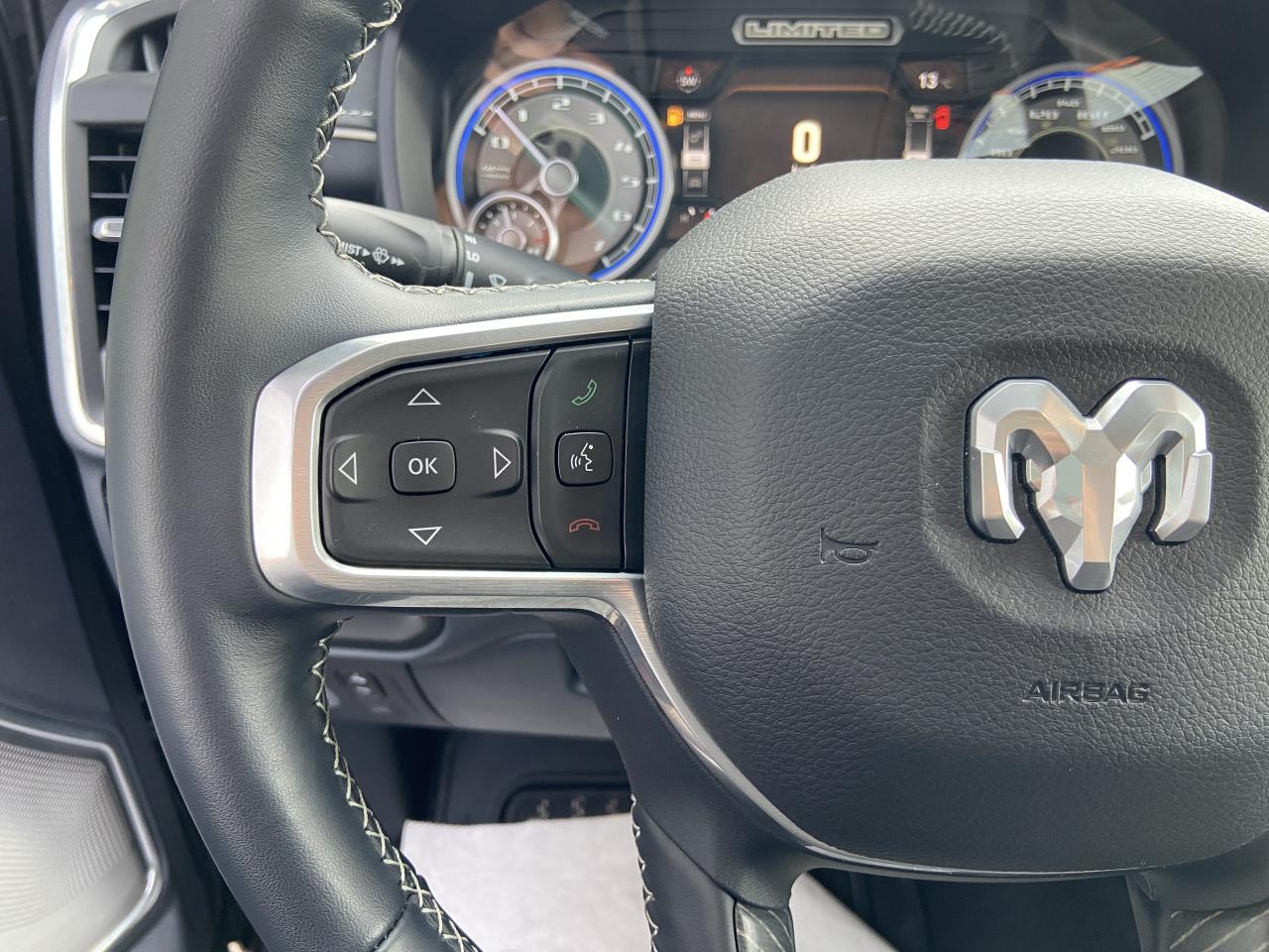 DODGE RAM 1500 CREW LIMITED 10th anniversary RAMBOX