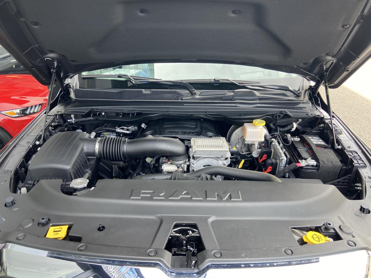 DODGE RAM 1500 CREW LIMITED 10th anniversary RAMBOX