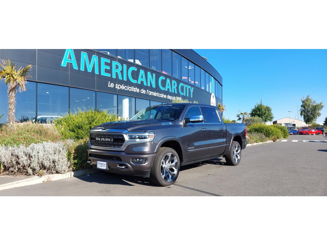 DODGE RAM 1500 CREW LIMITED 10th anniversary