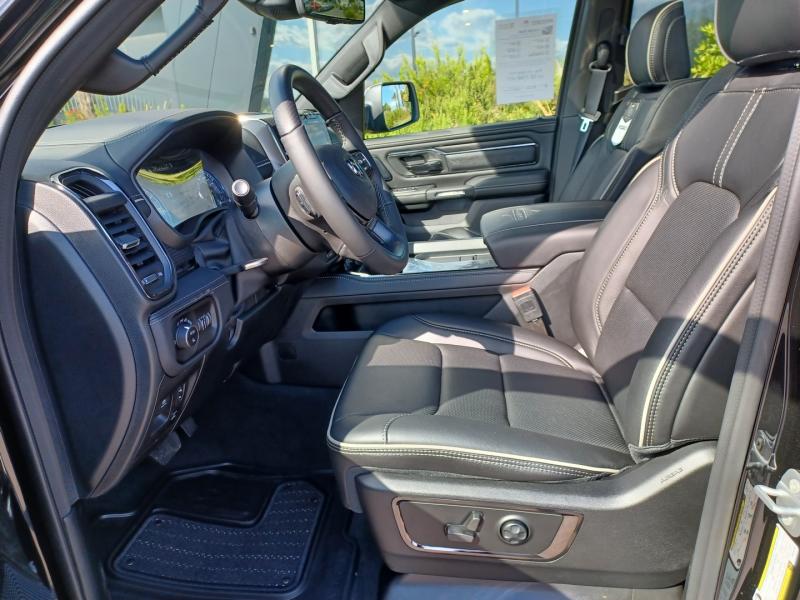 DODGE RAM 1500 CREW LIMITED AIR RAMBOX