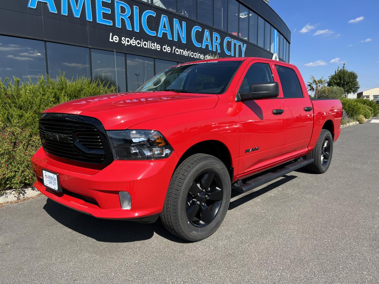DODGE RAM CREW SPORT CLASSIC 2022 Black Package