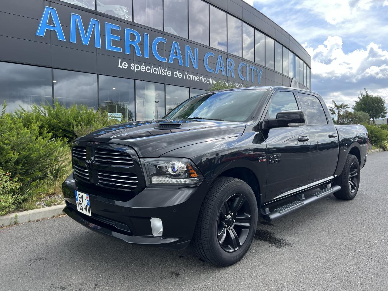DODGE RAM 1500 CREW CAB SPORT AIR