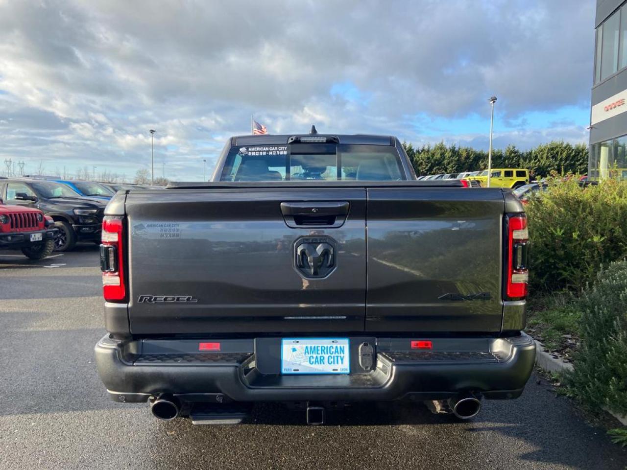 DODGE RAM 1500 CREW REBEL G/T AIR RAMBOX