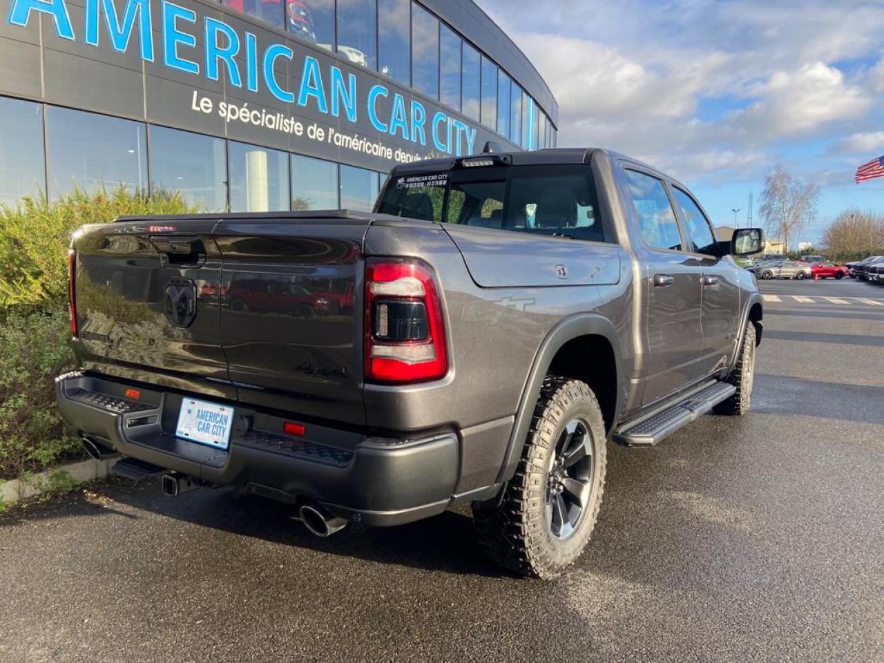 DODGE RAM 1500 CREW REBEL G/T AIR RAMBOX