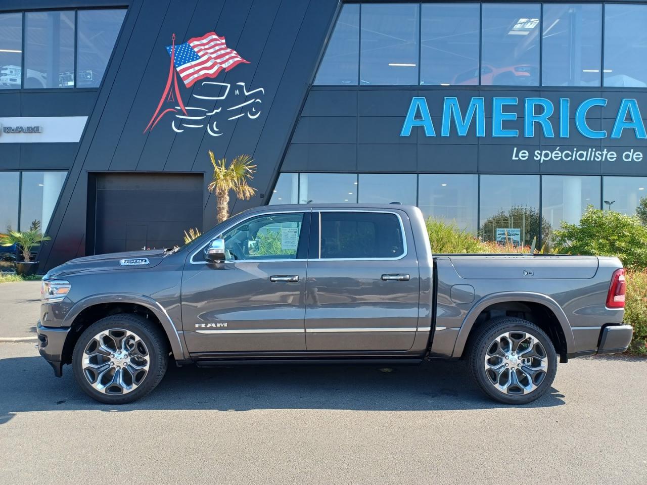 DODGE RAM 1500 CREW LIMITED 10th anniversary RAMBOX