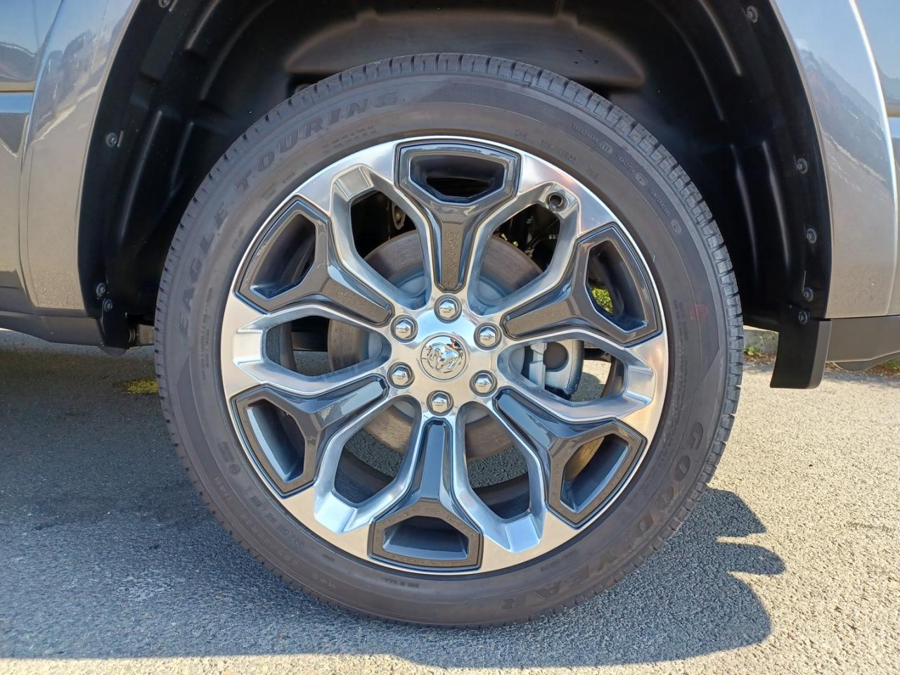 DODGE RAM 1500 CREW LIMITED 10th anniversary RAMBOX