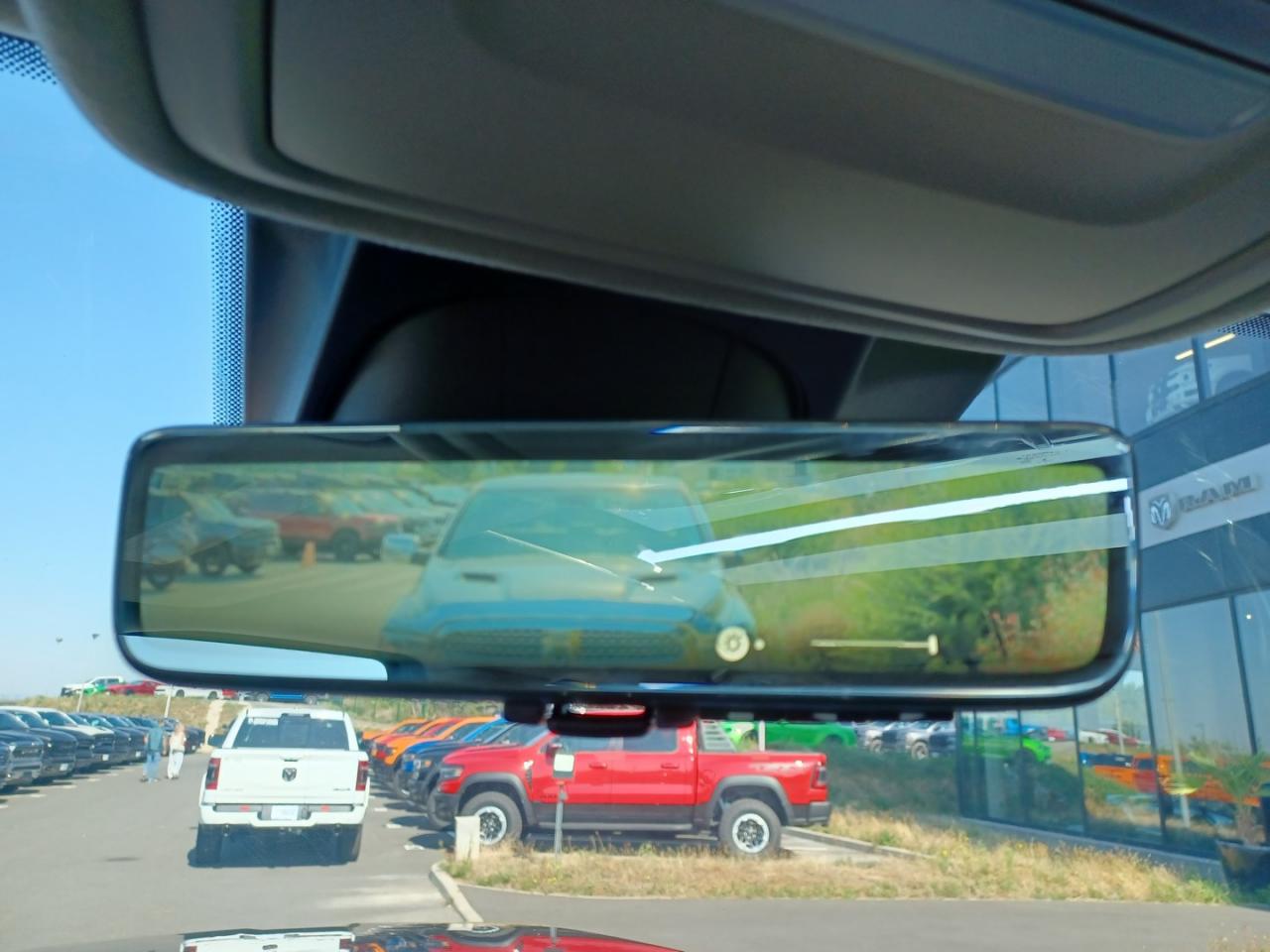 DODGE RAM 1500 CREW LIMITED 10th anniversary RAMBOX