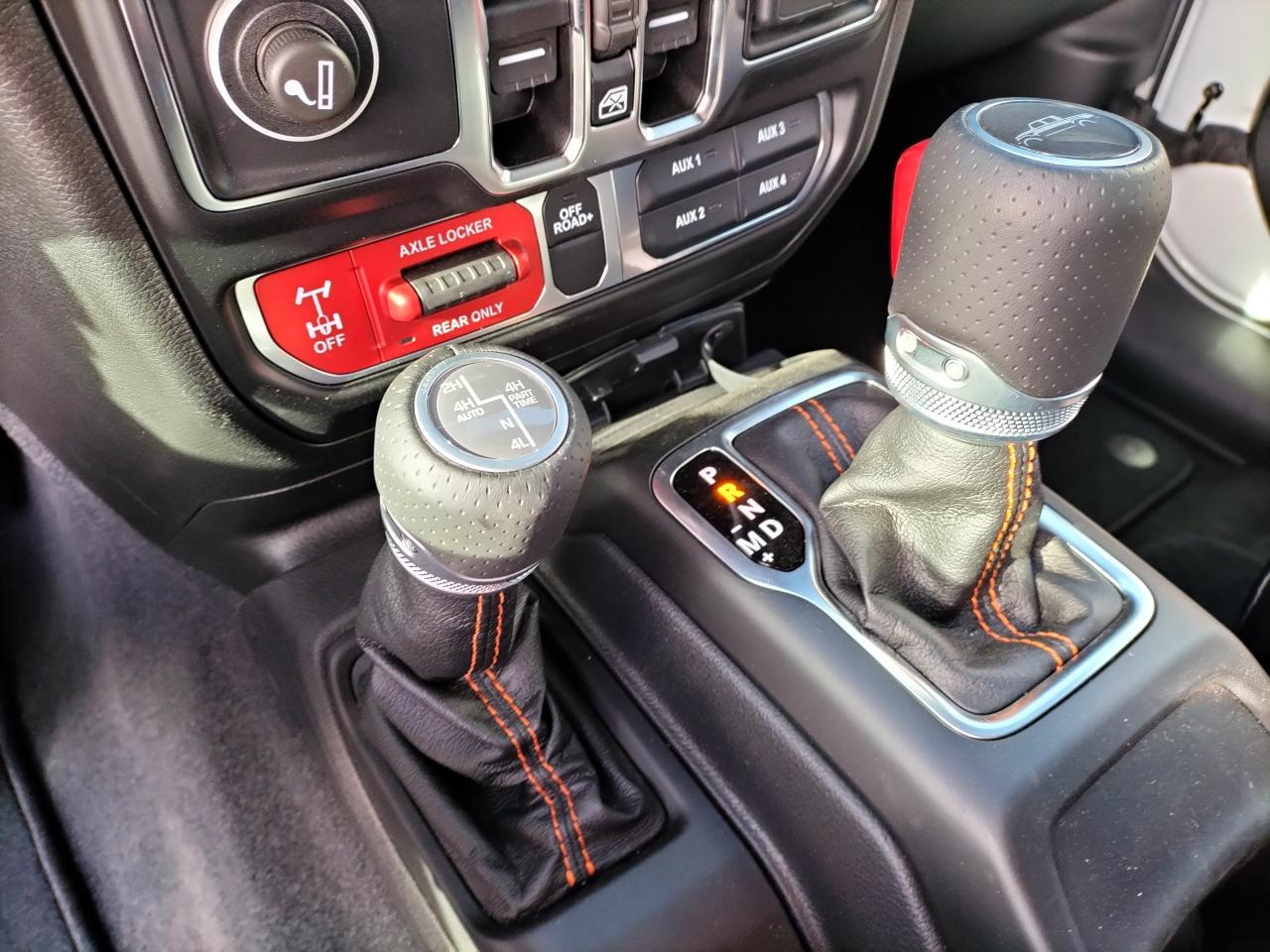 JEEP GLADIATOR Crew cab MOJAVE V6 3.6L Pentastar VVT