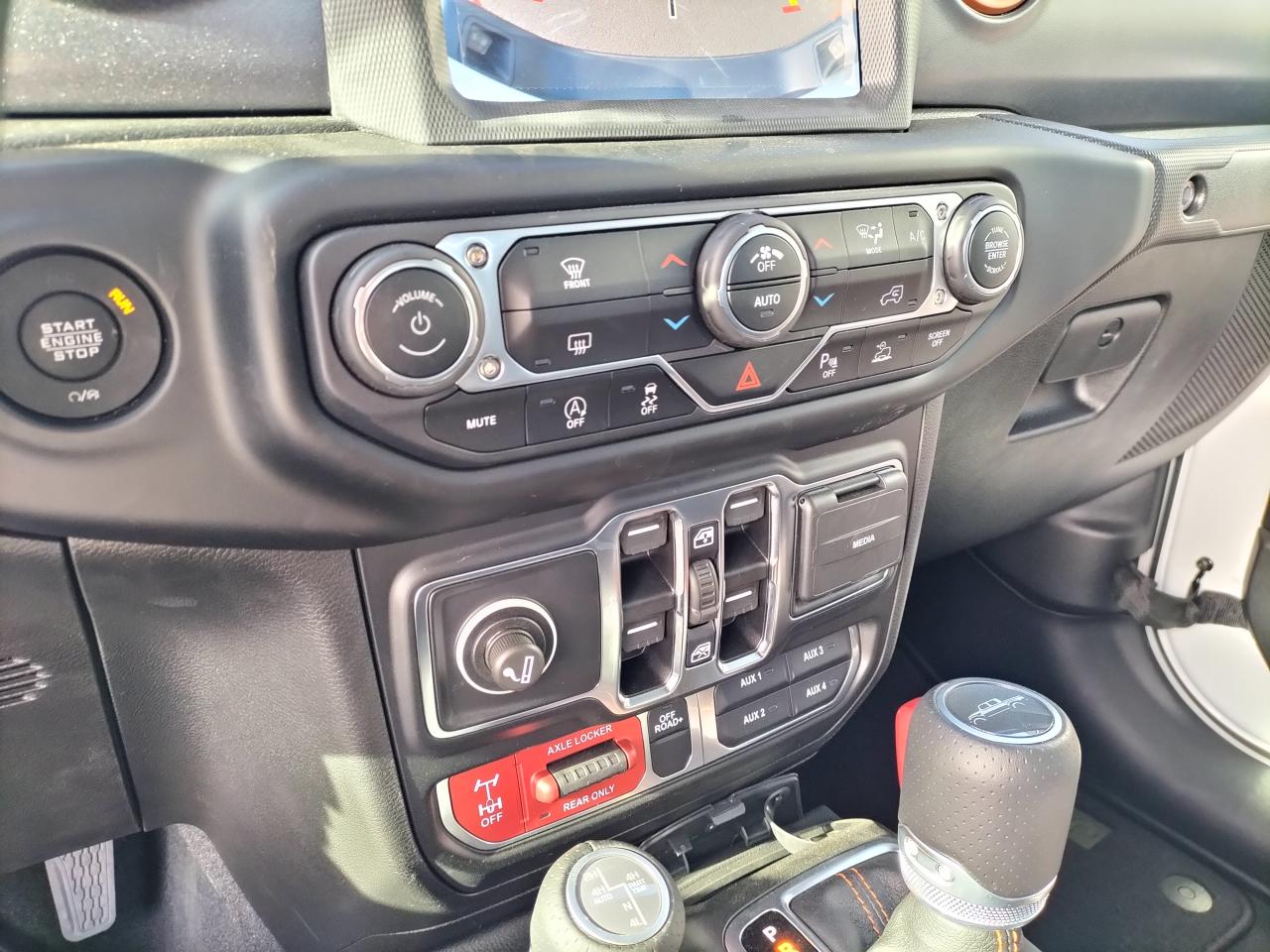 JEEP GLADIATOR Crew cab MOJAVE V6 3.6L Pentastar VVT