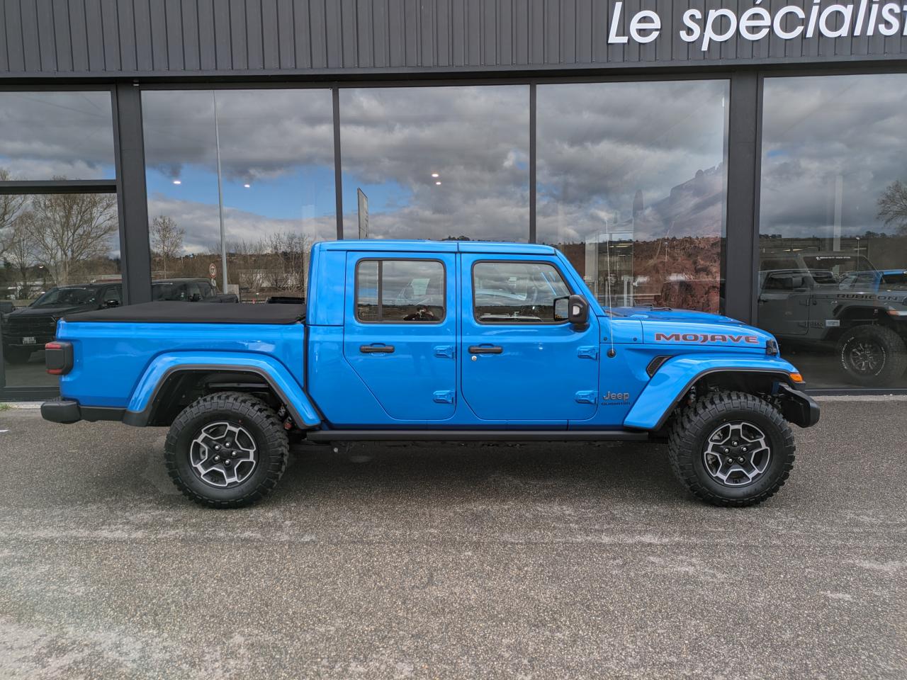 JEEP GLADIATOR Crew cab MOJAVE V6 3.6L Pentastar VVT