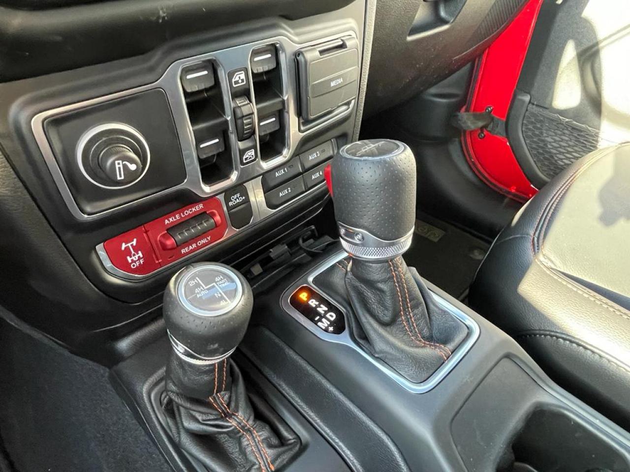 JEEP GLADIATOR Crew cab MOJAVE V6 3.6L Pentastar VVT