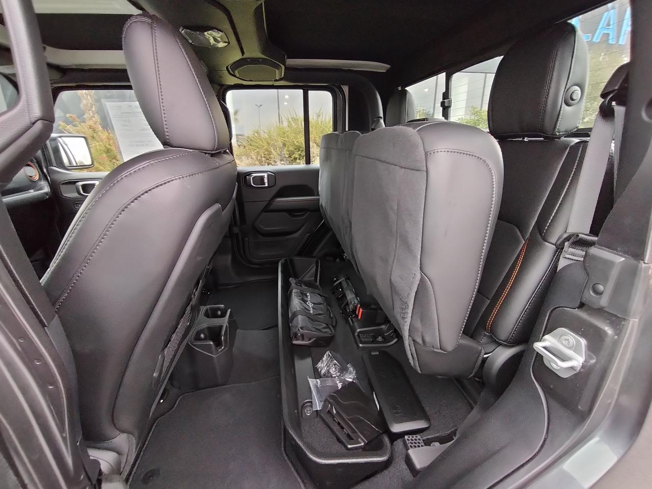 JEEP GLADIATOR Crew cab MOJAVE V6 3.6 L Pentastar VVT