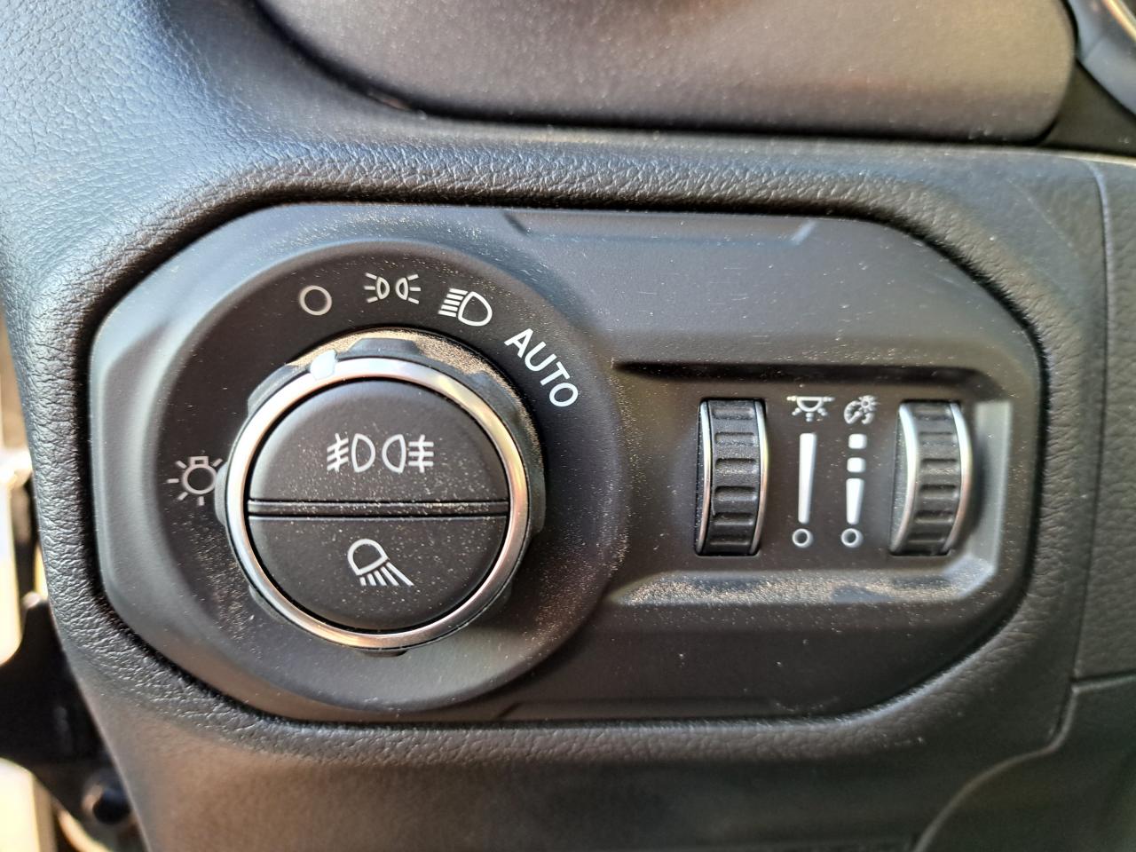 JEEP GLADIATOR Crew cab MOJAVE V6 3.6L Pentastar VVT
