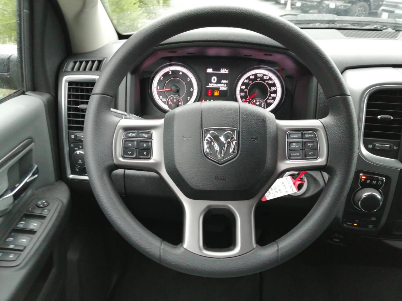 DODGE RAM CREW SLT CLASSIC