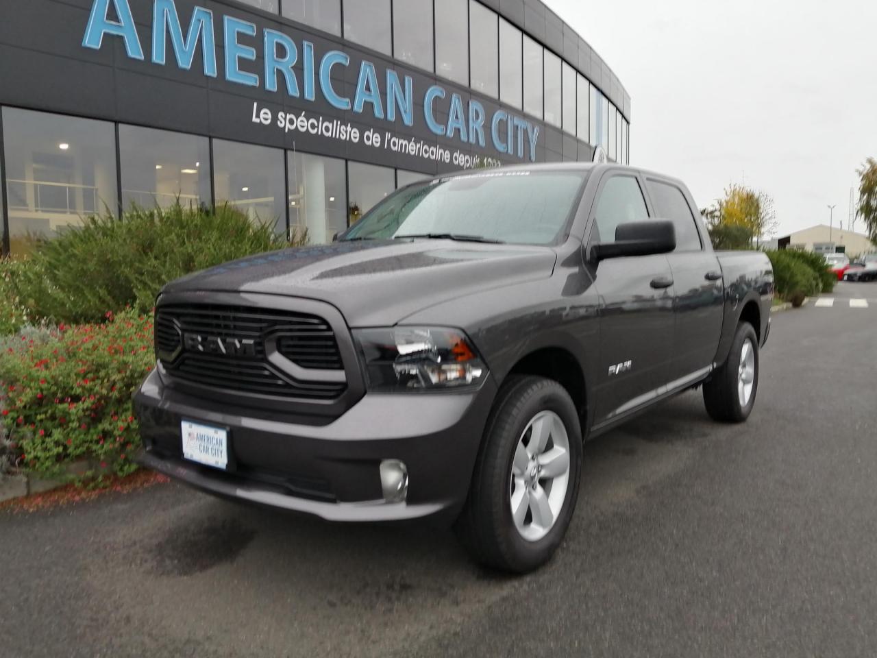 DODGE RAM CREW SLT CLASSIC