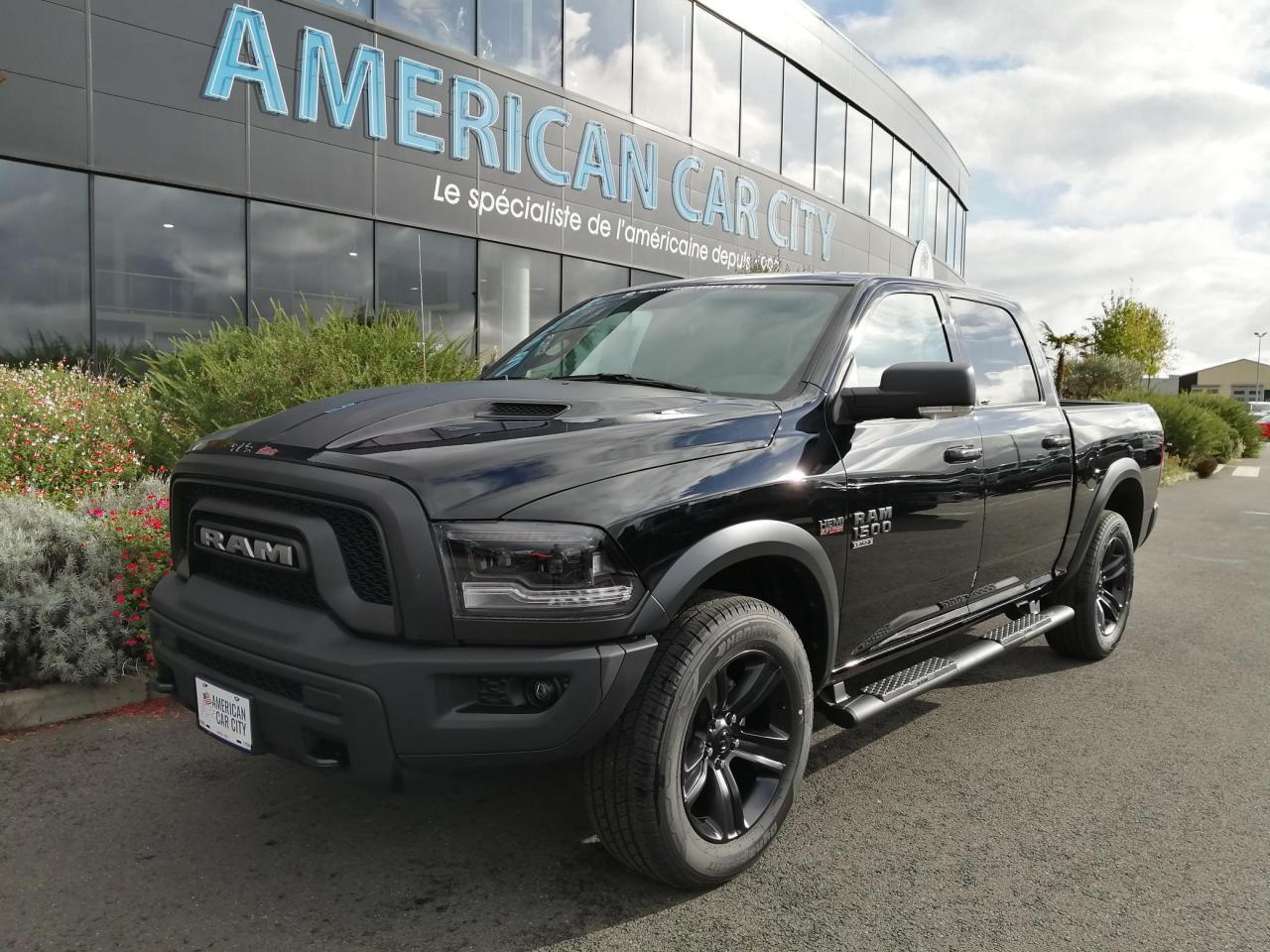 DODGE RAM 1500 Crew Cab SLT WARLOCK