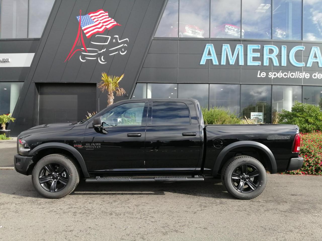 DODGE RAM 1500 Crew Cab SLT WARLOCK
