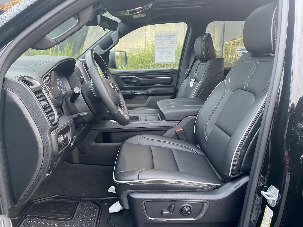 DODGE RAM 1500 CREW LIMITED NIGHT EDITION RAMBOX