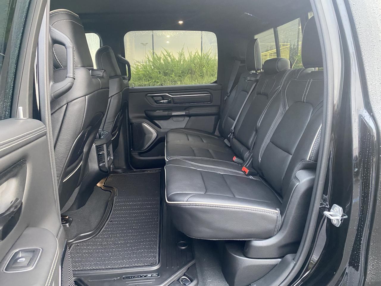 DODGE RAM 1500 CREW LIMITED NIGHT EDITION RAMBOX