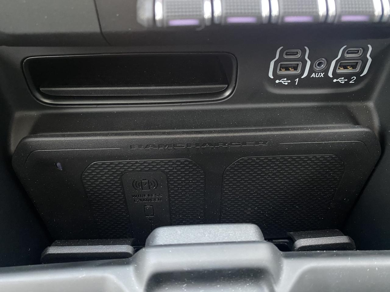 DODGE RAM 1500 CREW LIMITED NIGHT EDITION RAMBOX