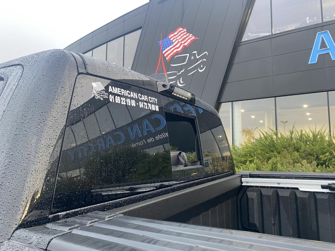 DODGE RAM 1500 CREW LIMITED NIGHT EDITION RAMBOX