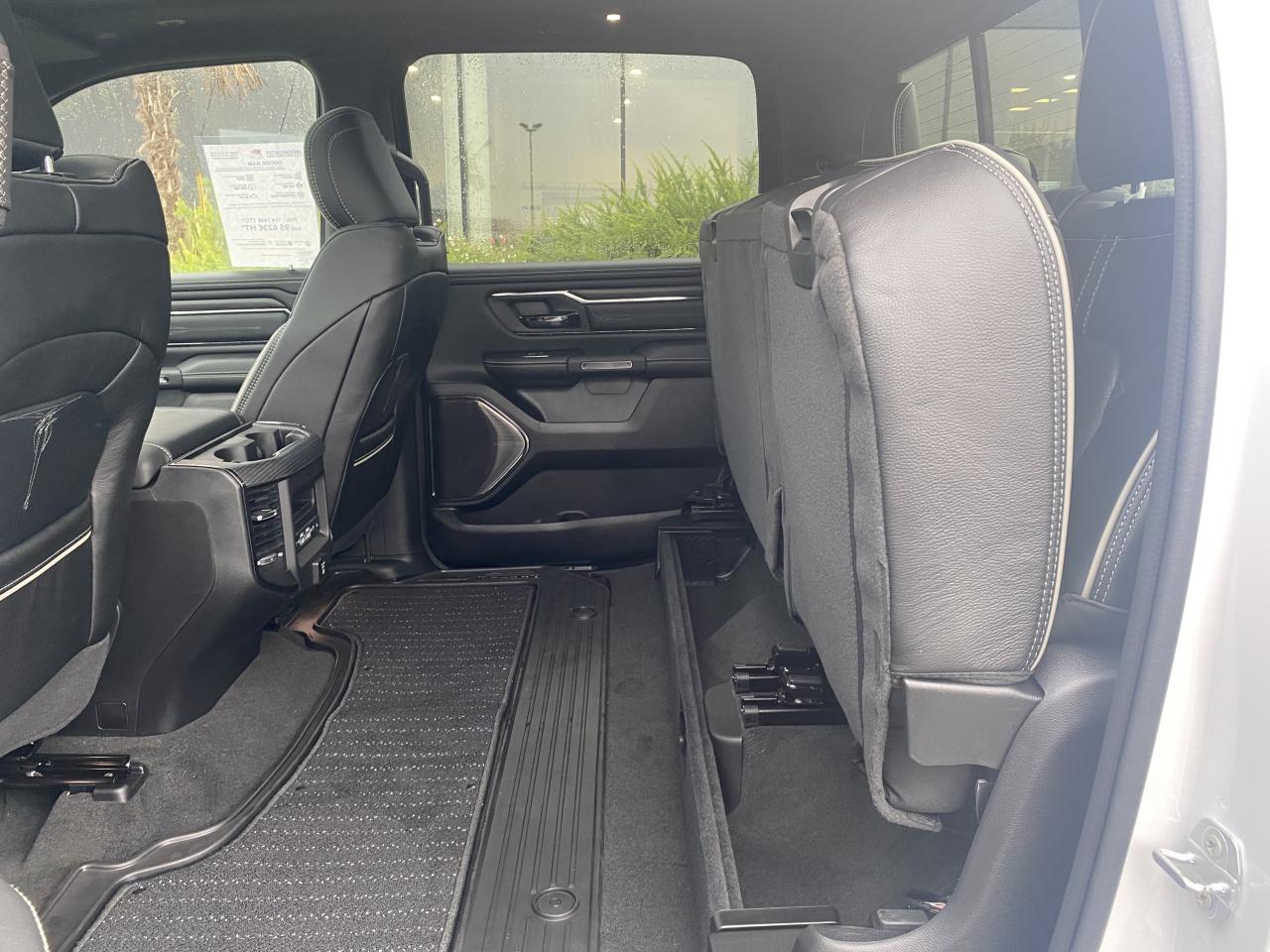 DODGE RAM 1500 CREW LIMITED NIGHT EDITION RAMBOX
