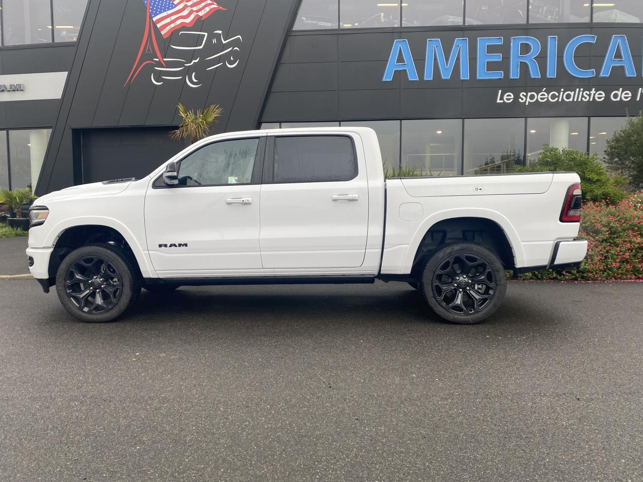 DODGE RAM 1500 CREW LIMITED NIGHT EDITION RAMBOX