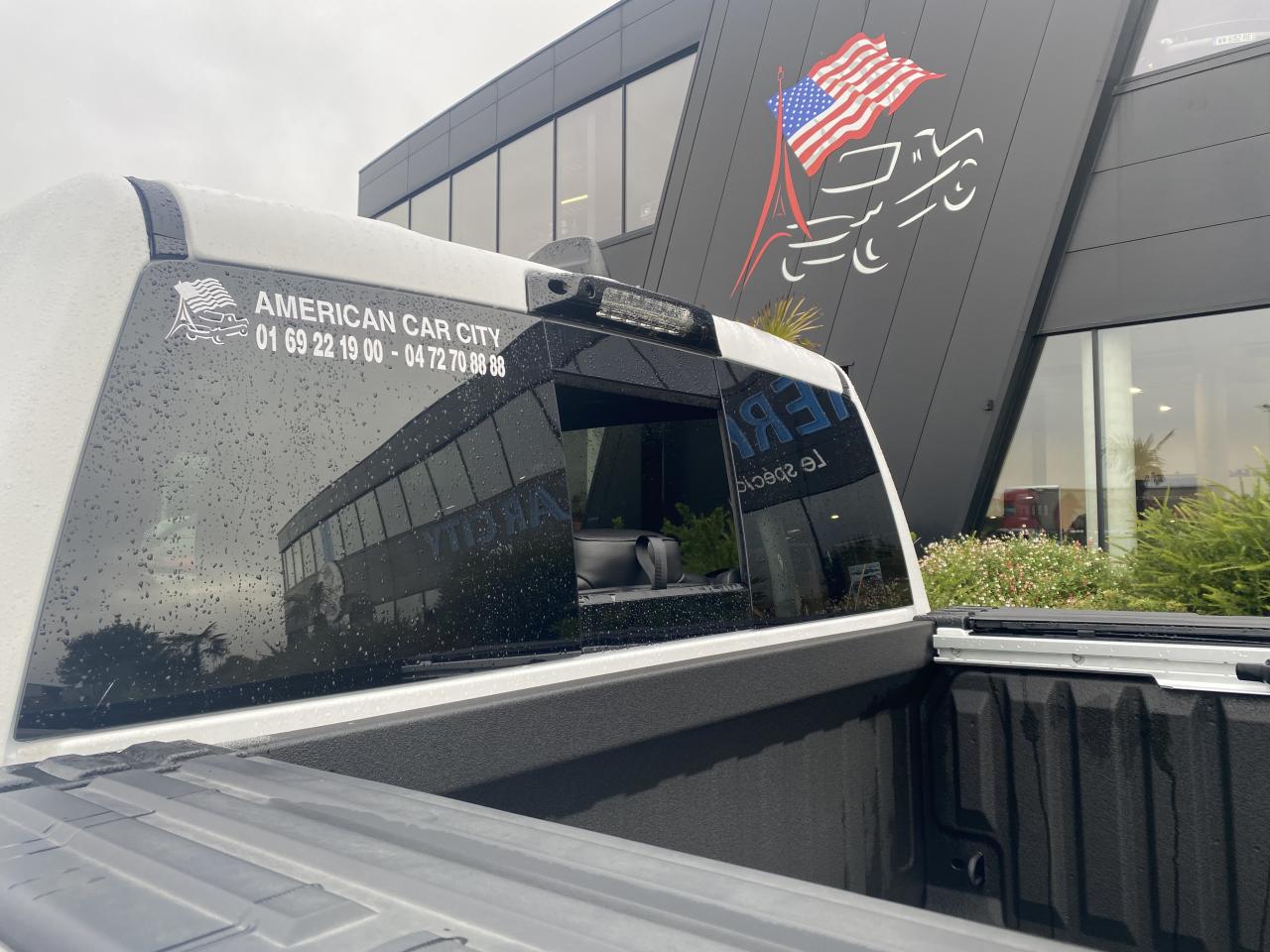 DODGE RAM 1500 CREW LIMITED NIGHT EDITION RAMBOX