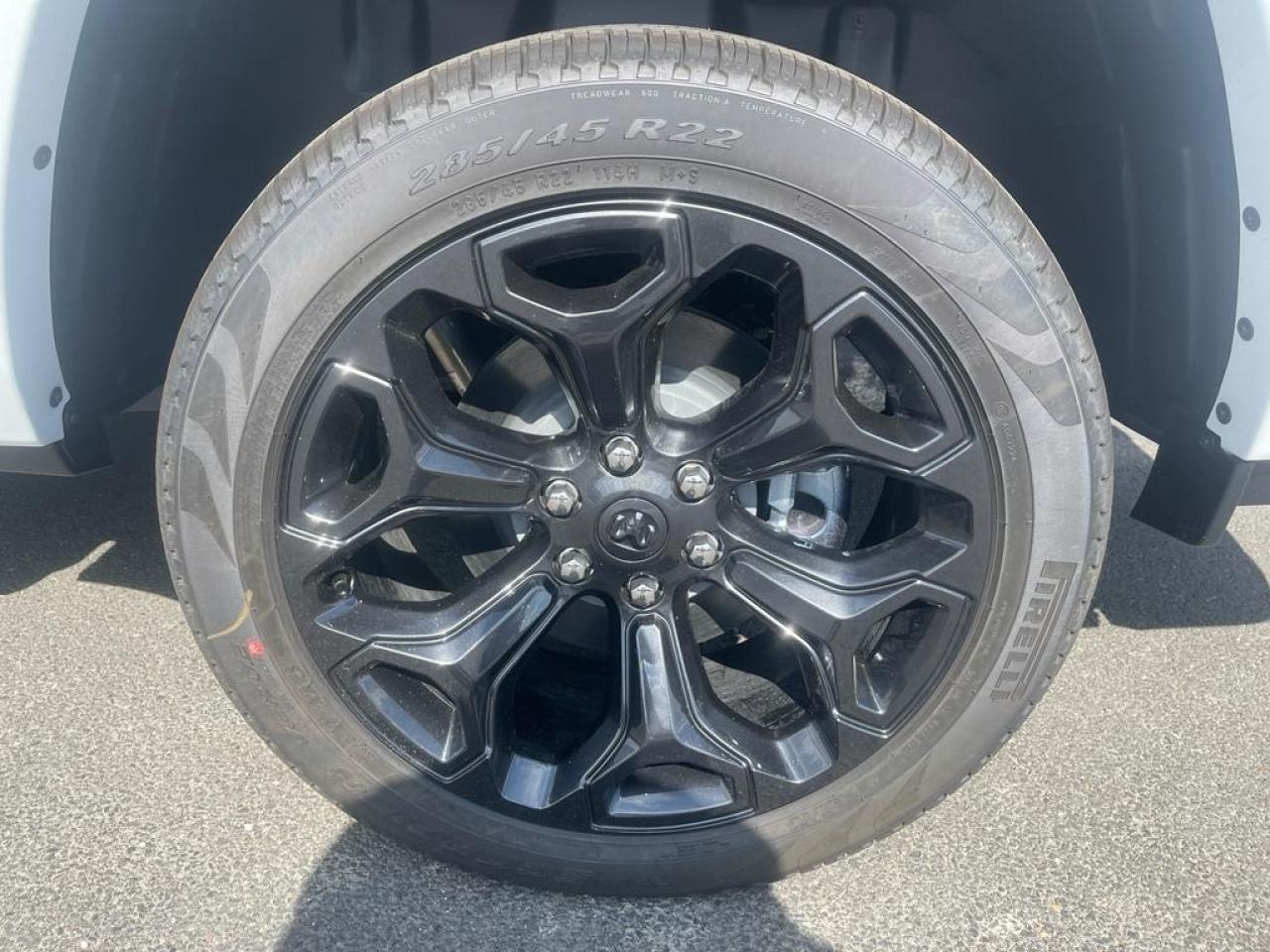 DODGE RAM 1500 CREW LIMITED NIGHT EDITION RAMBOX