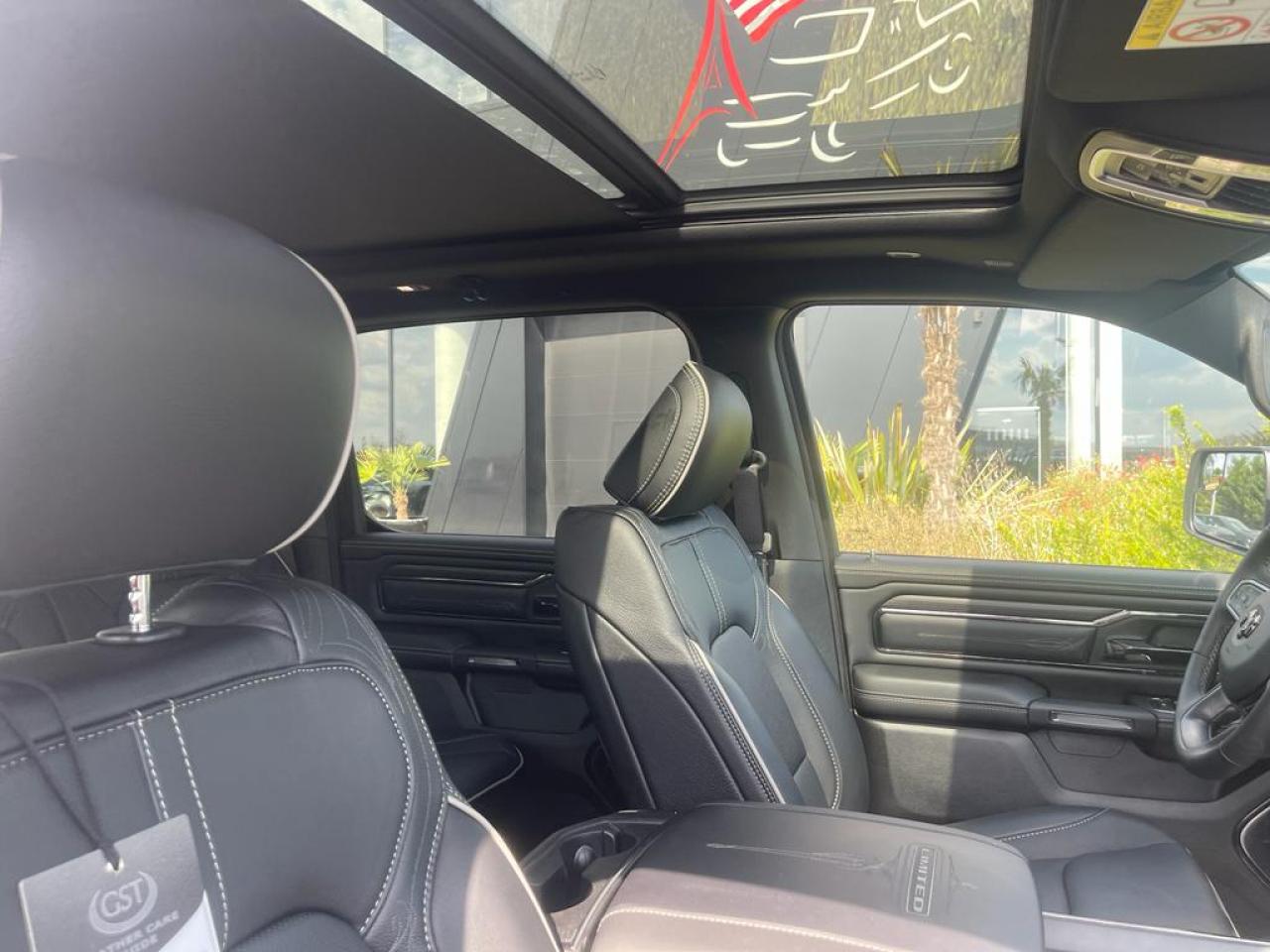DODGE RAM 1500 CREW LIMITED NIGHT EDITION RAMBOX