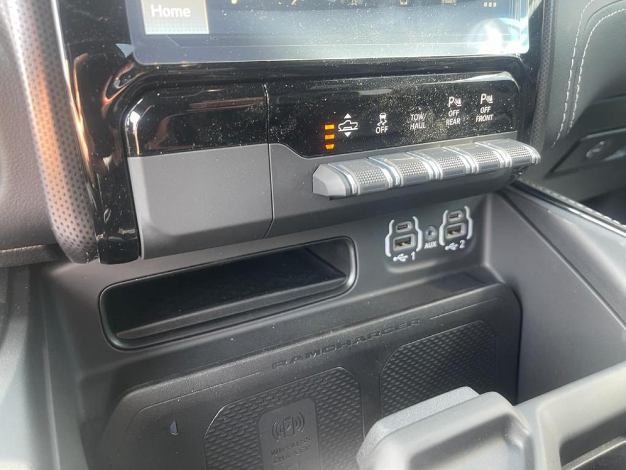 DODGE RAM 1500 CREW LIMITED NIGHT EDITION RAMBOX