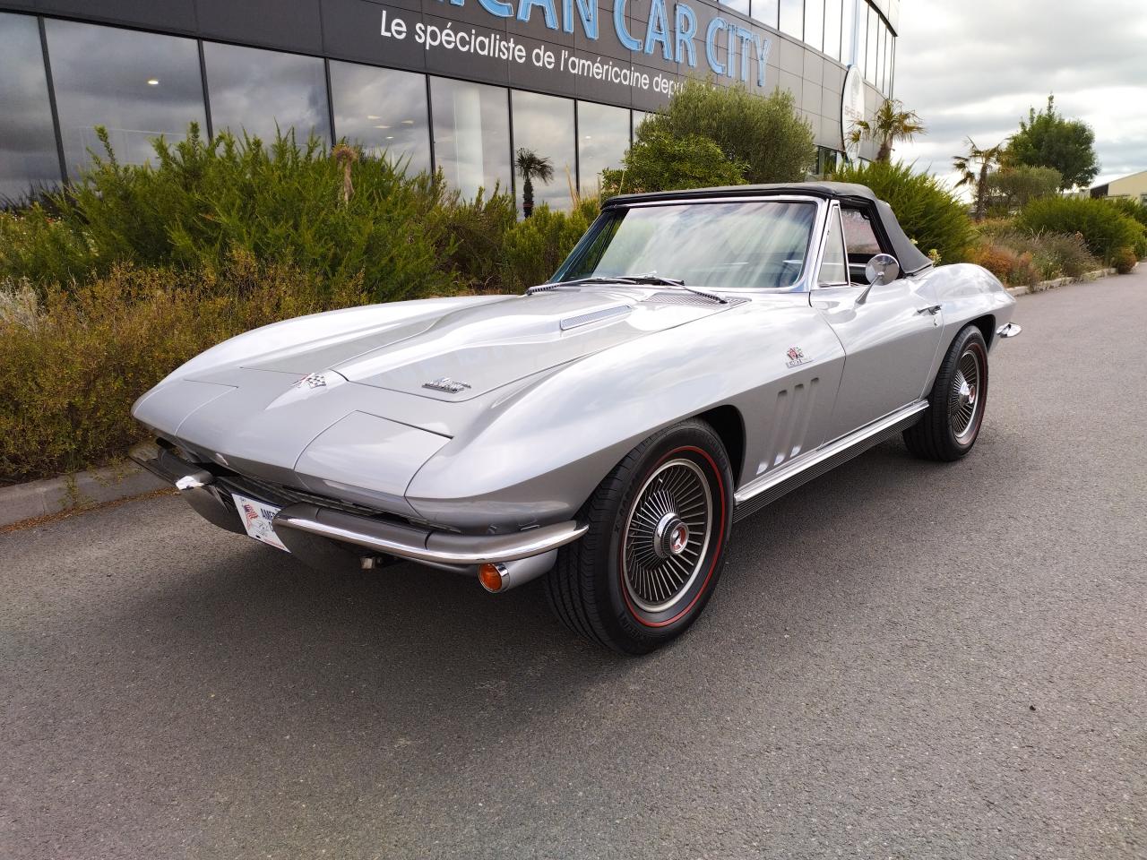 CHEVROLET CORVETTE BIG BLOCK 427 390CH