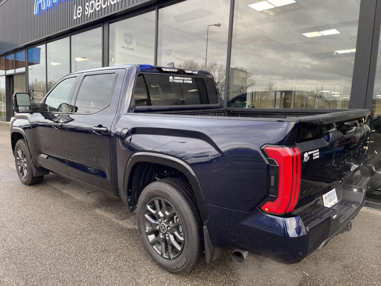 TOYOTA TUNDRA Crewmax PLATINUM