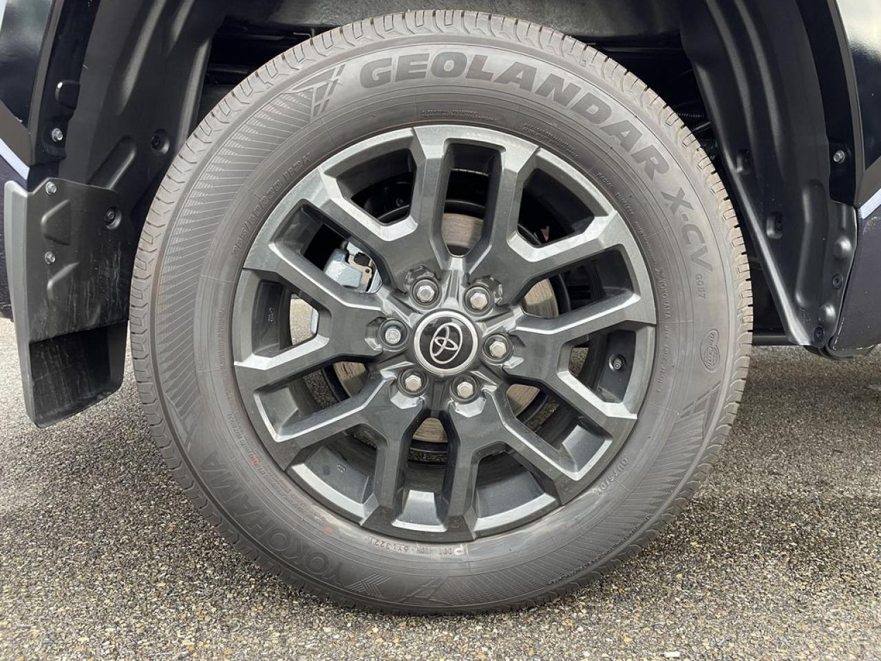 TOYOTA TUNDRA Crewmax PLATINUM