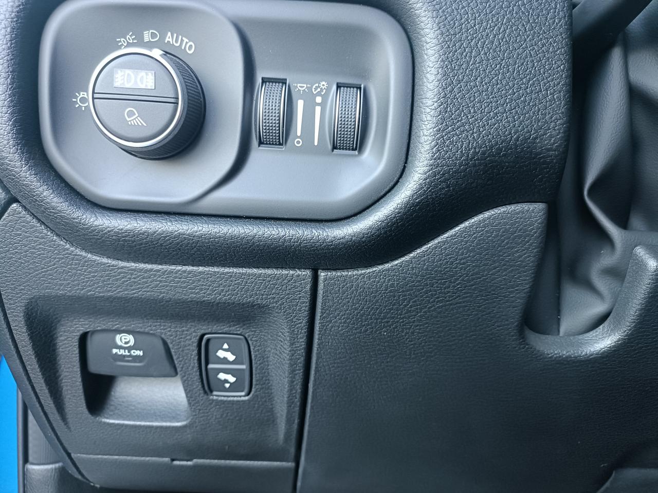 DODGE RAM 1500 CREW REBEL GT