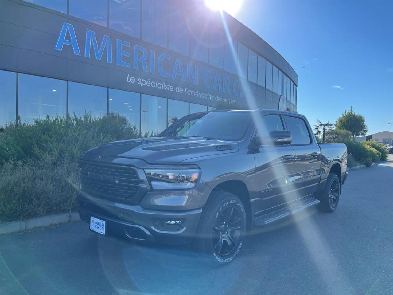 DODGE RAM 1500 CREW SPORT