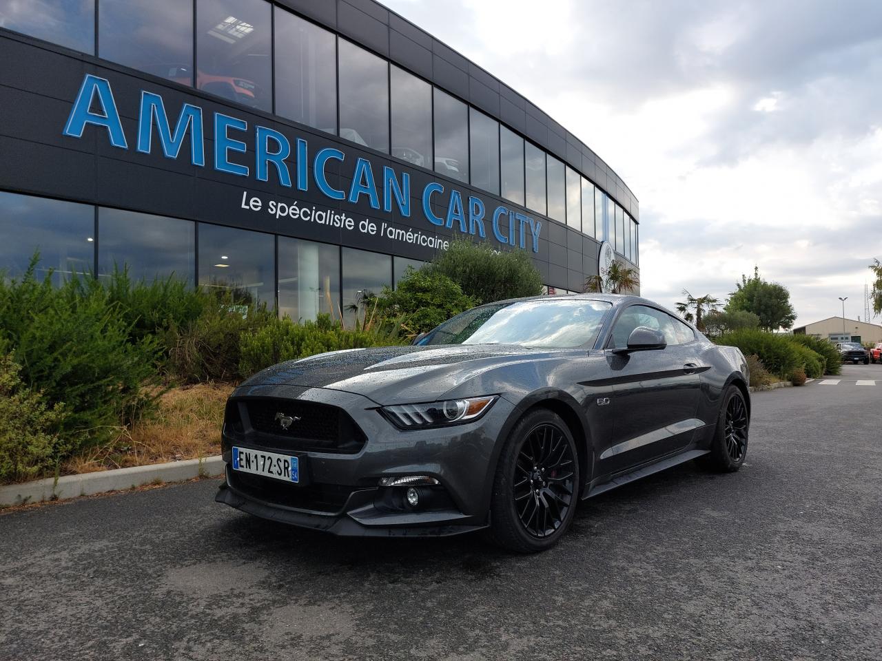 FORD MUSTANG GT Fastback V8 5.0L malus inclus