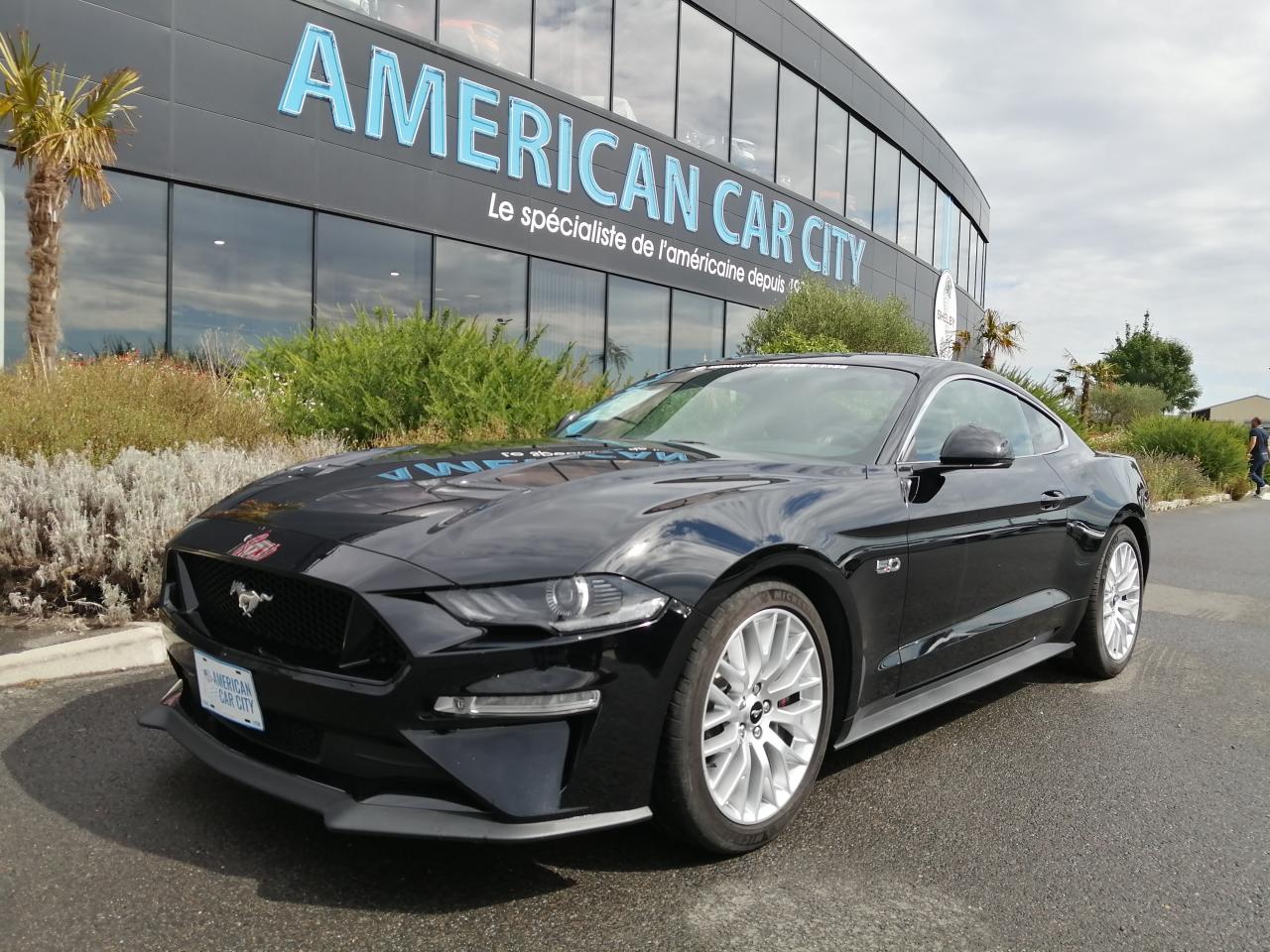 FORD MUSTANG GT Fastback 5.0L V8