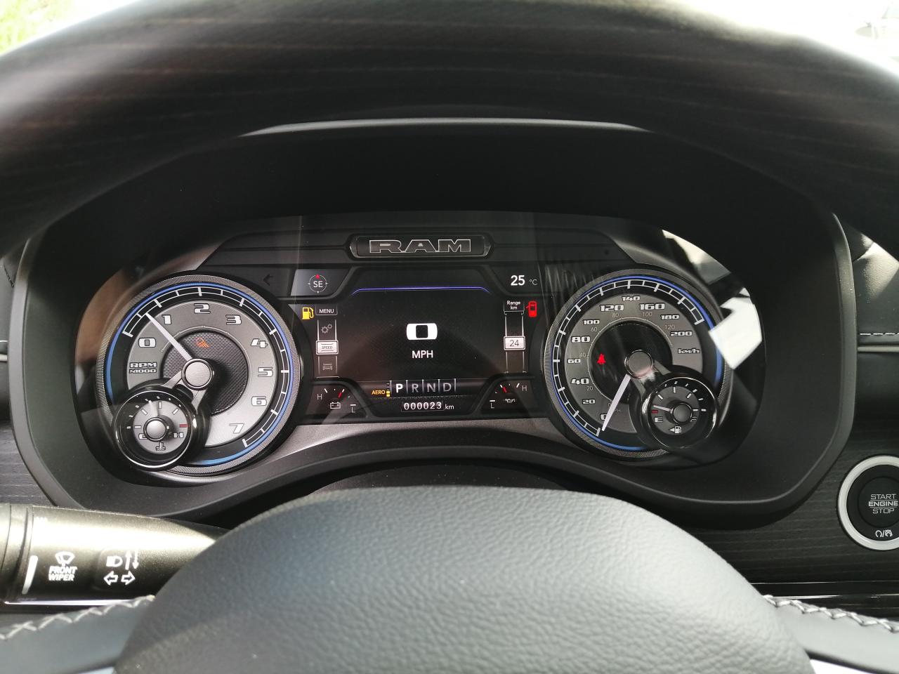 DODGE RAM 1500 CREW LIMITED NIGHT EDITION