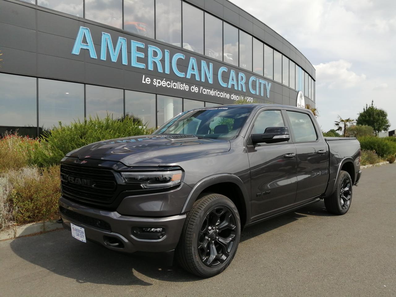 DODGE RAM 1500 CREW LIMITED NIGHT EDITION 2022