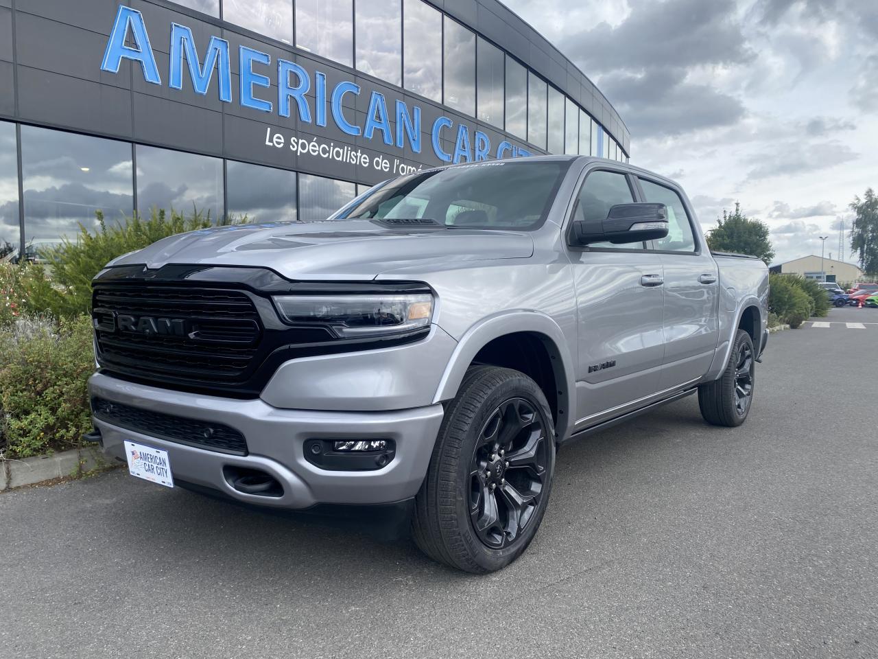 DODGE RAM 1500 CREW LIMITED NIGHT EDITION 2022
