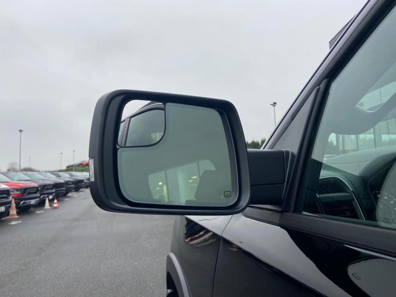 DODGE RAM 1500 CREW REBEL GT AIR RAMBOX