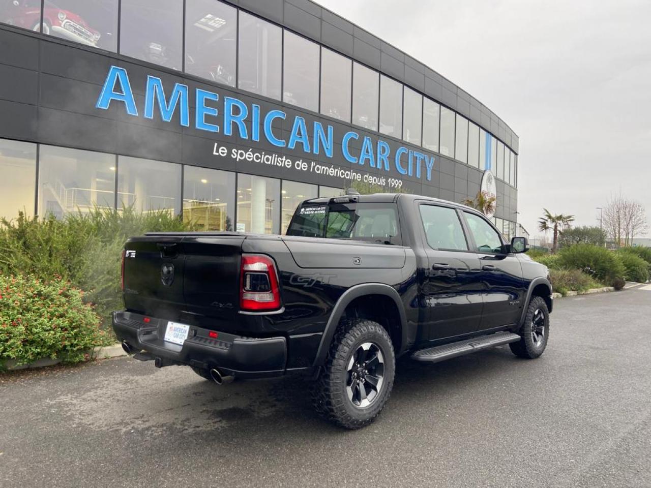 DODGE RAM 1500 CREW REBEL GT AIR RAMBOX