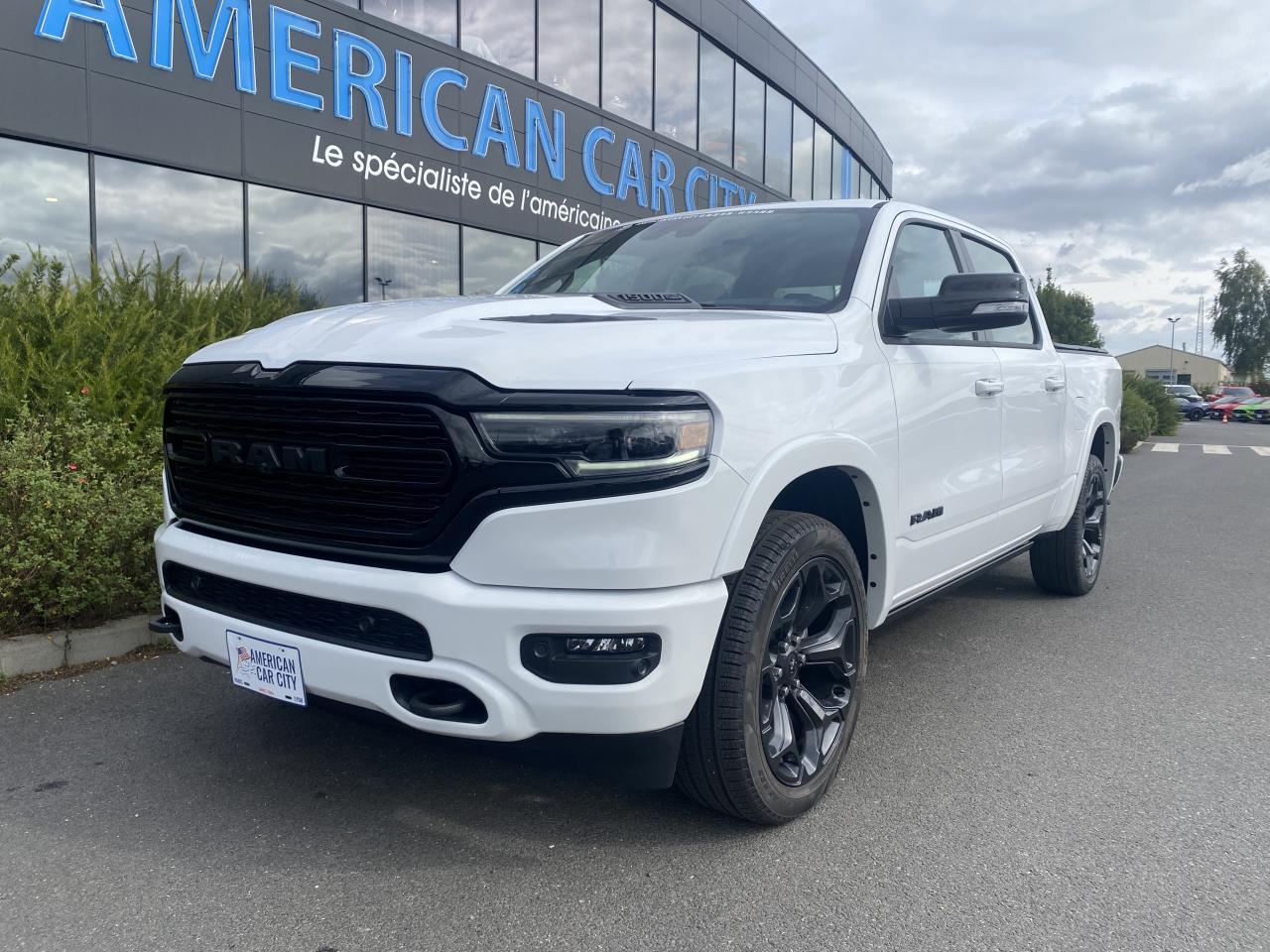 DODGE RAM 1500 Crew Limited Night Edition 2022