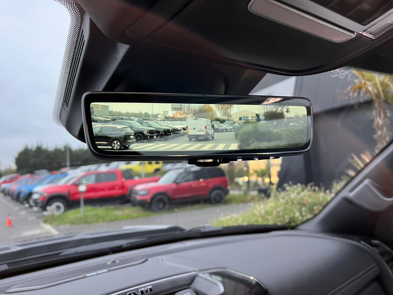 DODGE RAM 1500 CREW REBEL G/T AIR RAMBOX