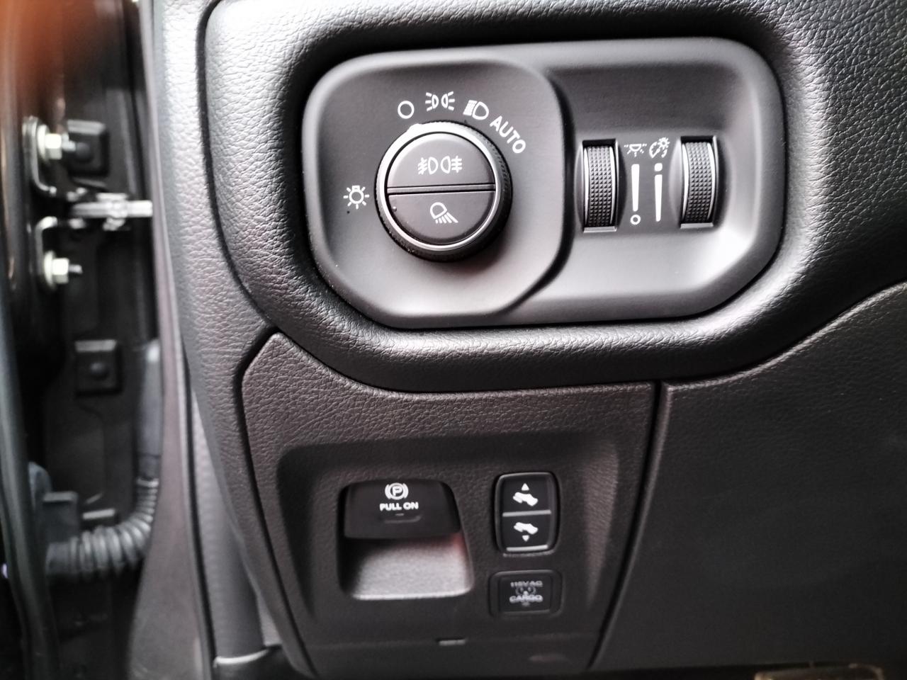 DODGE RAM 1500 CREW REBEL G/T AIR RAMBOX