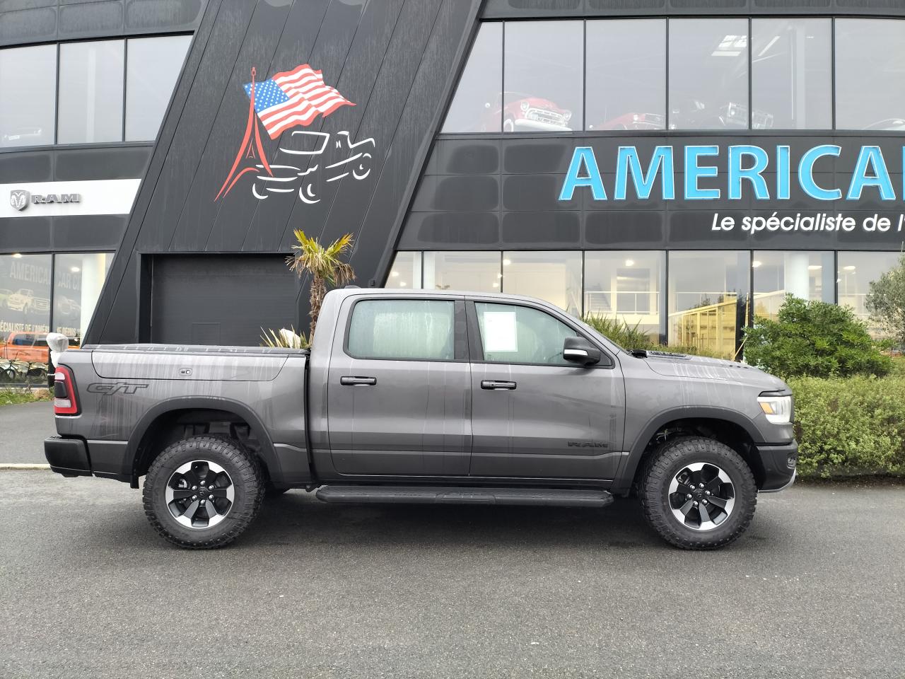 DODGE RAM 1500 CREW REBEL G/T AIR RAMBOX