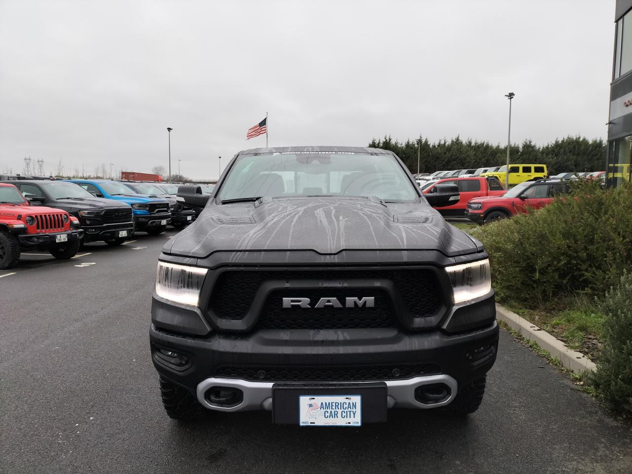 DODGE RAM 1500 CREW REBEL G/T AIR RAMBOX